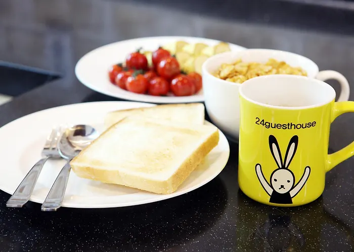 24 Myeongdong Avenue 3* Seoul